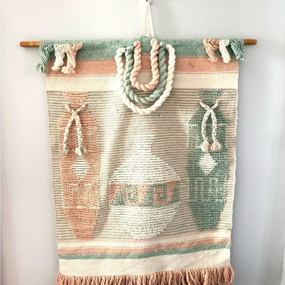 Southwestern Boho Wall Hanging Weaving Tassels Chunky Yarn VTG